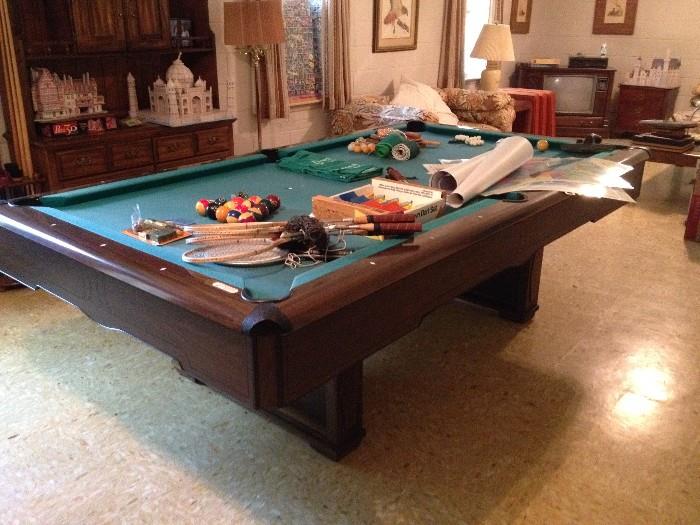 Play Master Pool Table