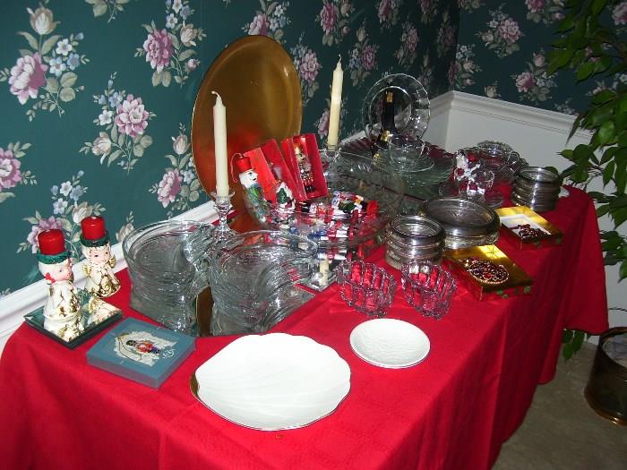 Miscellaneous glass serving pieces and Christmas items