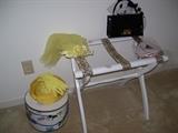 Luggage rack, purse, hats