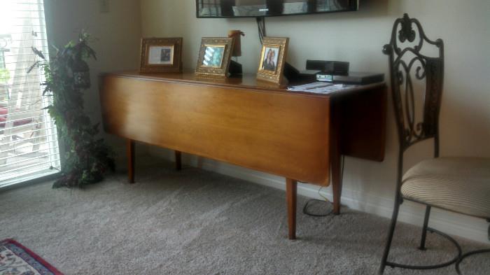 Maple drop-leaf harvest table (other items in the picture are not for sale)