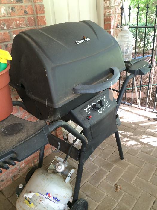                                       Char-Broil Grill