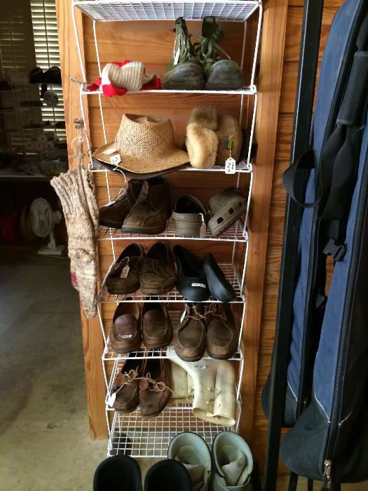                     Men's shoes and hunting boots