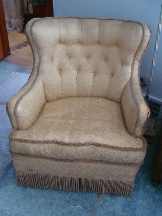 Vintage Chair Gold