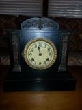 Antique clock New Haven Clock Co W/Key