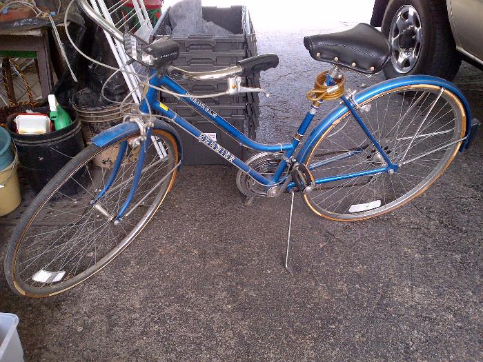 Vintage Schwinn Suburban Girl's 5-speed Bike!