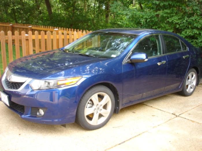 Acura 2010 TSX Front wheel drive 4 cyl. sun roof 32xxx miles