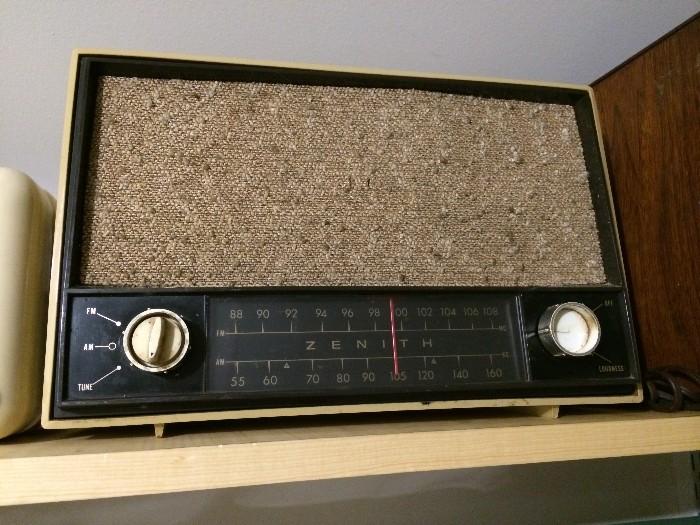 vintage radio completely restored