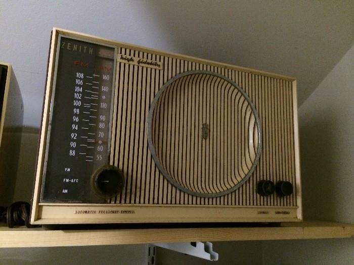 vintage zenith radio completely restored
