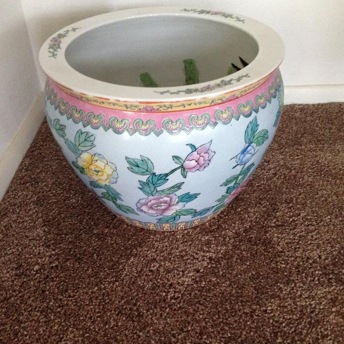Chinese hand painted plant pot