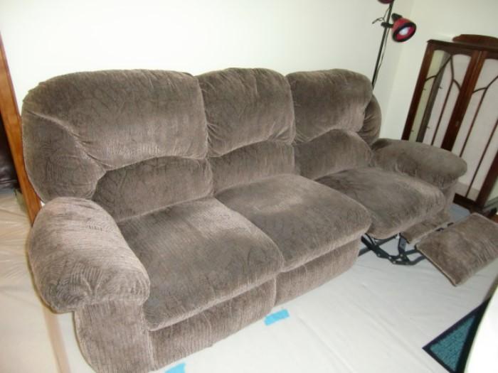 wall hugger couch - both ends recline