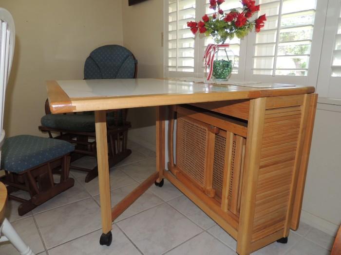 Compact Gate Hinged Table w/ 4 Hide- Away folding Chairs