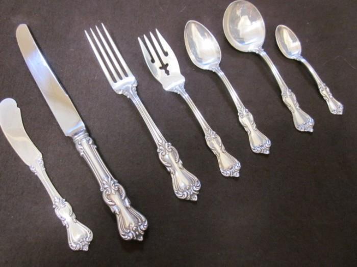Reed & Barton" Marlborough".... Vintage "heavy" Sterling flatware set 7 pc/ 6 place setting. 42 pieces...3  extra pieces included w/ set....