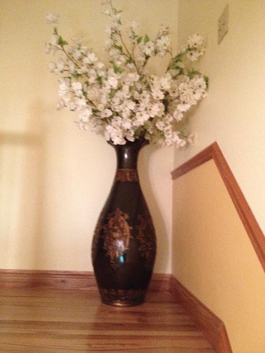 very LARGE vase 