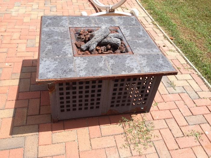 outdoor patio fire pit