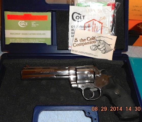 Colt Anaconda 44 Magnum Double action revolver