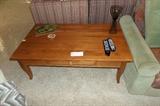 ETHAN ALLEN COFFEE TABLE