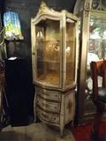 VINTAGE ITALIAN HAND DECORATED GOLD GILT VITRINE CABINET