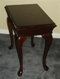 Bombay Queen Anne end table