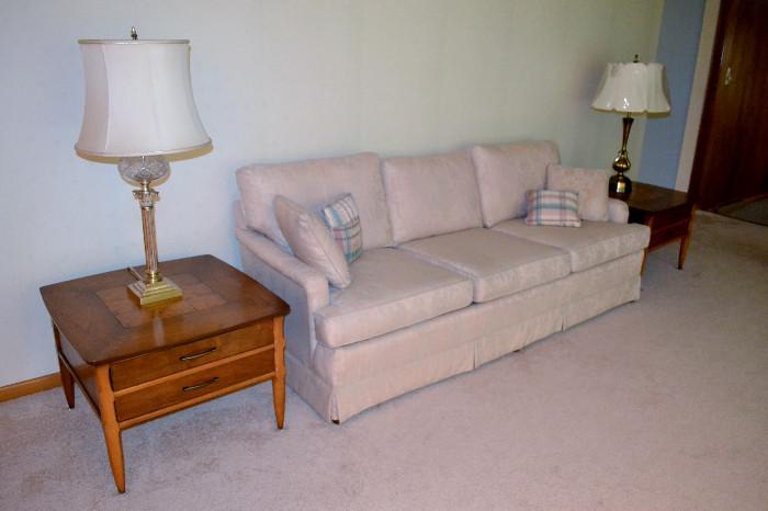 Lane End Tables (w/Drawers), Creamy Dreamy Sofa (very clean), Accent Lamps