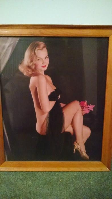 ***RISQUE*** PIN-UP PICTURE