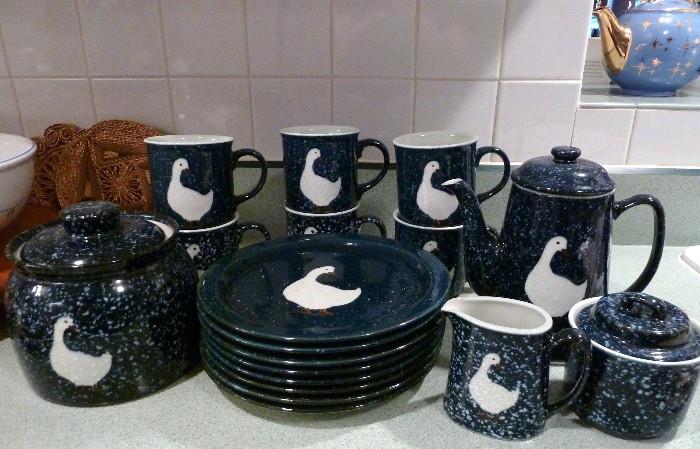 Blue White Country Duck Dish Set