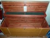 Vintage Lane Cedar Hope Chest