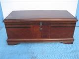 Cavalier Cedar Trunk with extendable tray