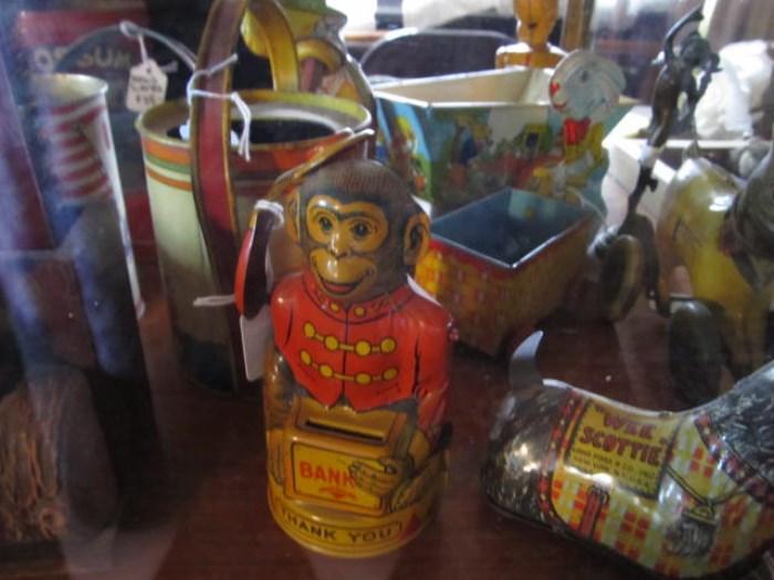 CHEIN & MORE MISC TIN TOYS