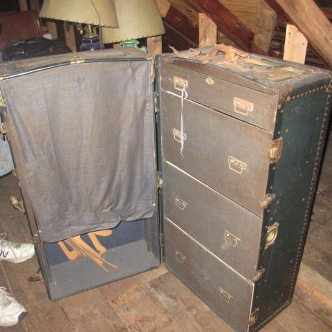 wardrobe travel steamer chest foot locker