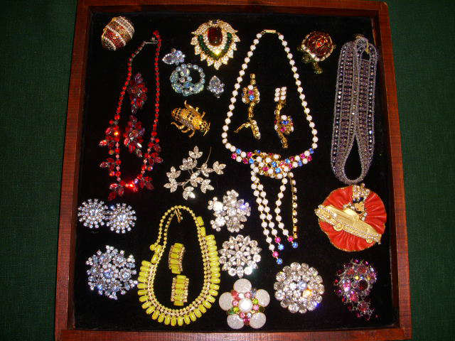 A sampling of the costume jewelry, some is signed.  There is more costume than shown here....MUCH more!