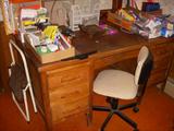 Kneehole desk, Office chair, Office supplies