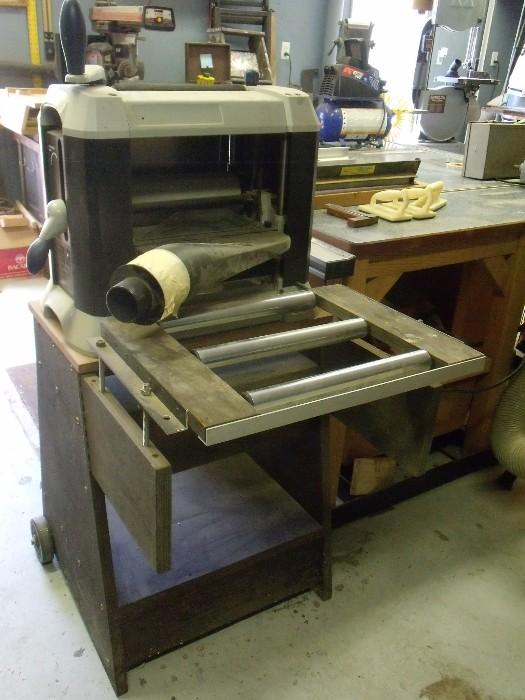 Delta 13" 2 Speed Finishing Planer on Stand: $350