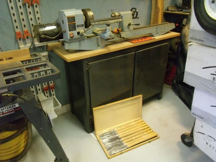 Delta 12" Variable Speed Wood Lathe                      Model 146-700
Includes Box of Knives, mask & tools on wall
Mounted on 2 door cabinet
Well cared for
Runs great-smooth, no vibrations

$320 all                                     