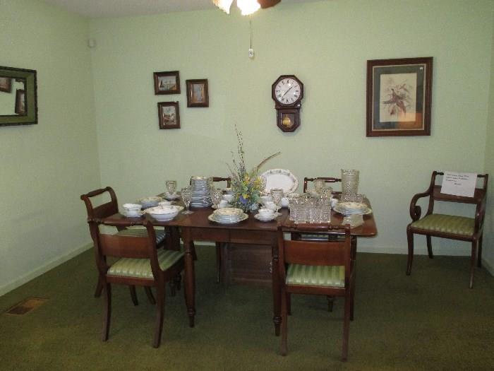 Willett Solid Cherry Dining Table With 6 Chairs