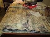 Croscill Bedding Set