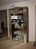 Sharut China Cabinet