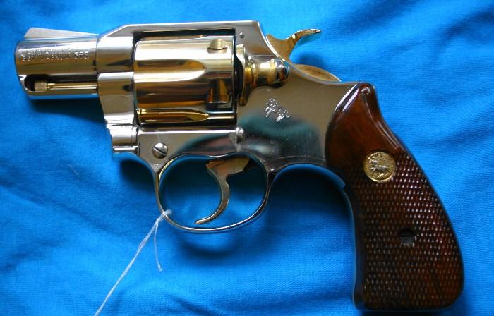 Colt Revolver 