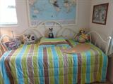White Metal Trundle Bed