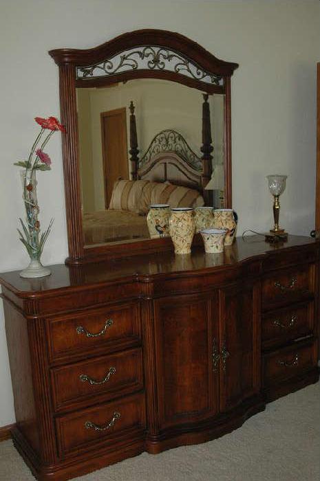 dresser and mirror Stanley Furniture