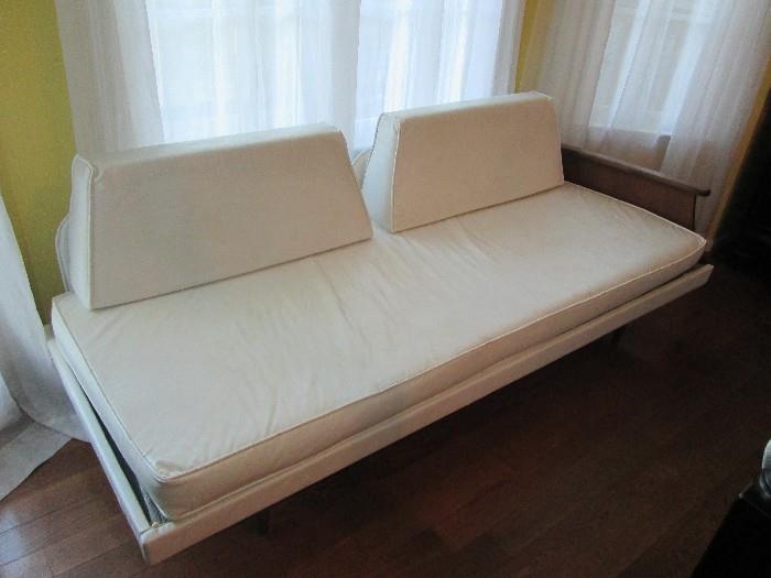 Retro white vinyl sofa/daybed