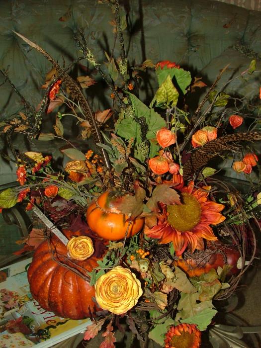 Lots of Fall Foliage Centerpieces and arrangements, perfect for Thanksgiving!