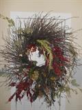 Kitchen:  A very large wreath!