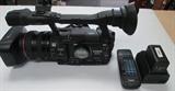 Canon XHA1s HDV 1080i Professional Video Recorder with case and accessories 