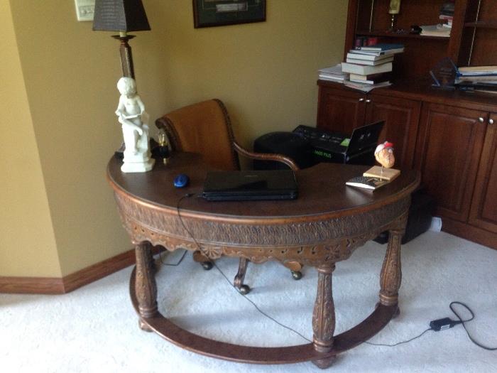 HOOKER KIDNEY SHAPED ORNATE DESK AND LEATHER CHAIR