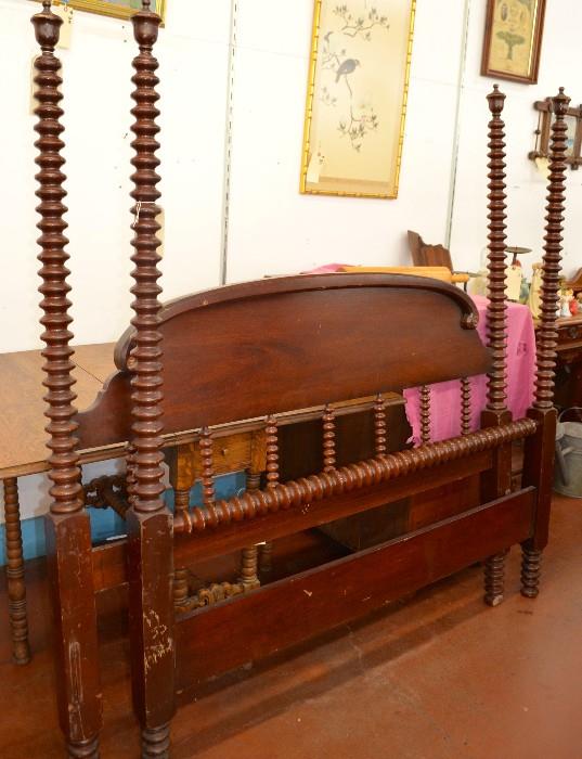Antique Full Size Bed with Rails