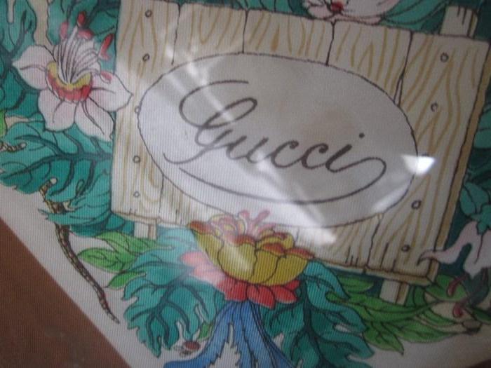 Gucci framed  scarf