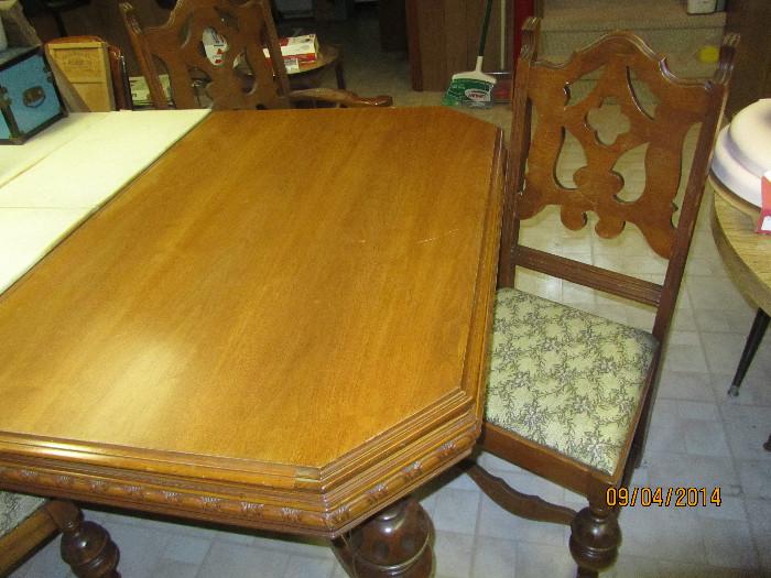 Antique Table & chairs. Chairs need repair.