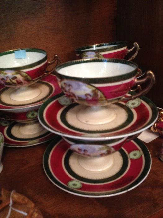 Napoleon III footed tea cups
