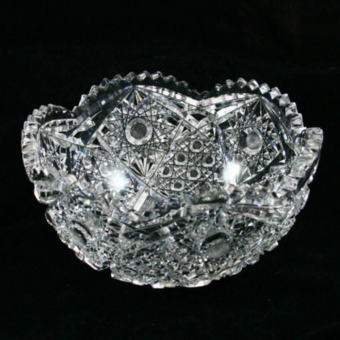 Brilliant Cut Crystal Fruit Bowl
Condition: Very Good
Shipping: No
Size: 8 1/2" diameter
Location: Kitchen