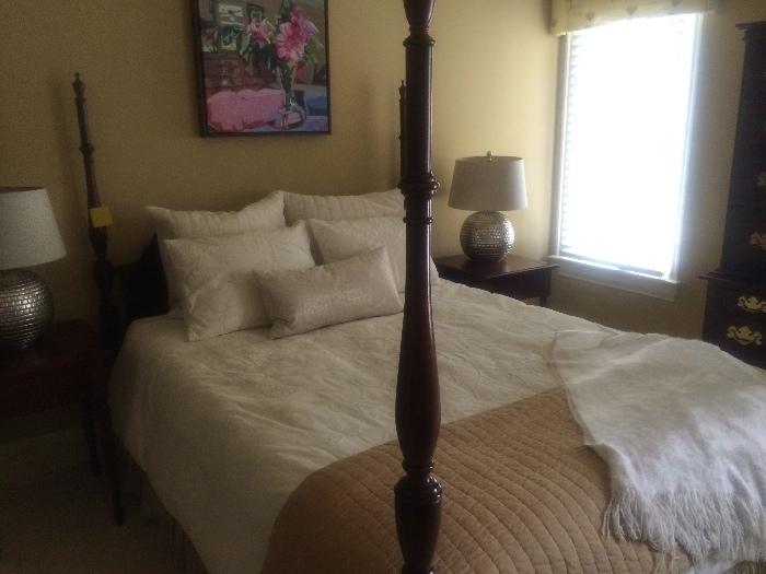 Henkel Harris Mahogany Queen Size Rice Bed - $1000
